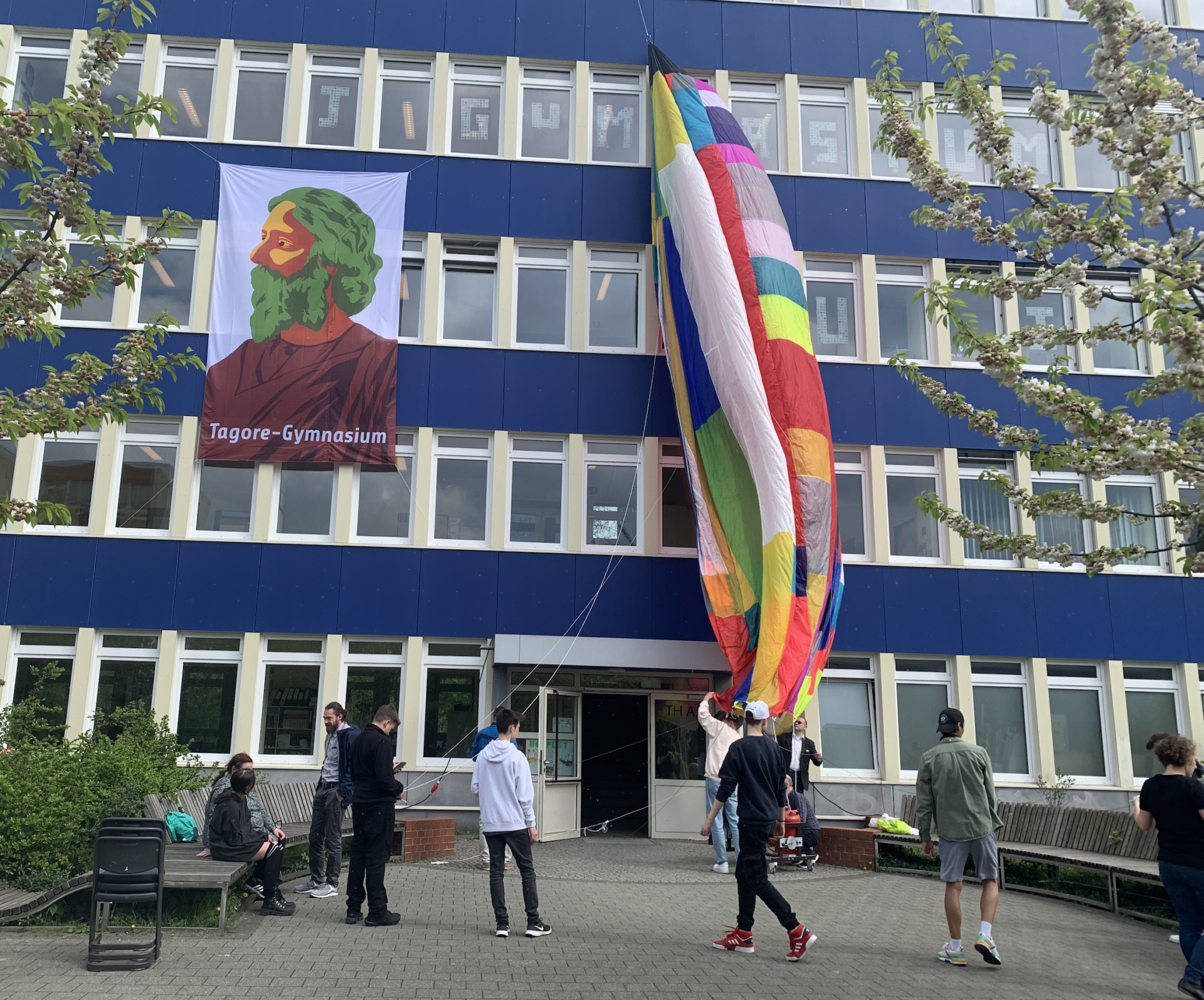 Frühlingsparty bei perfektem Wetter: Unser Hoffest 2022